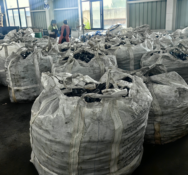 喀什地区冷拔异型钢无缝钢管切割 - 厂家
